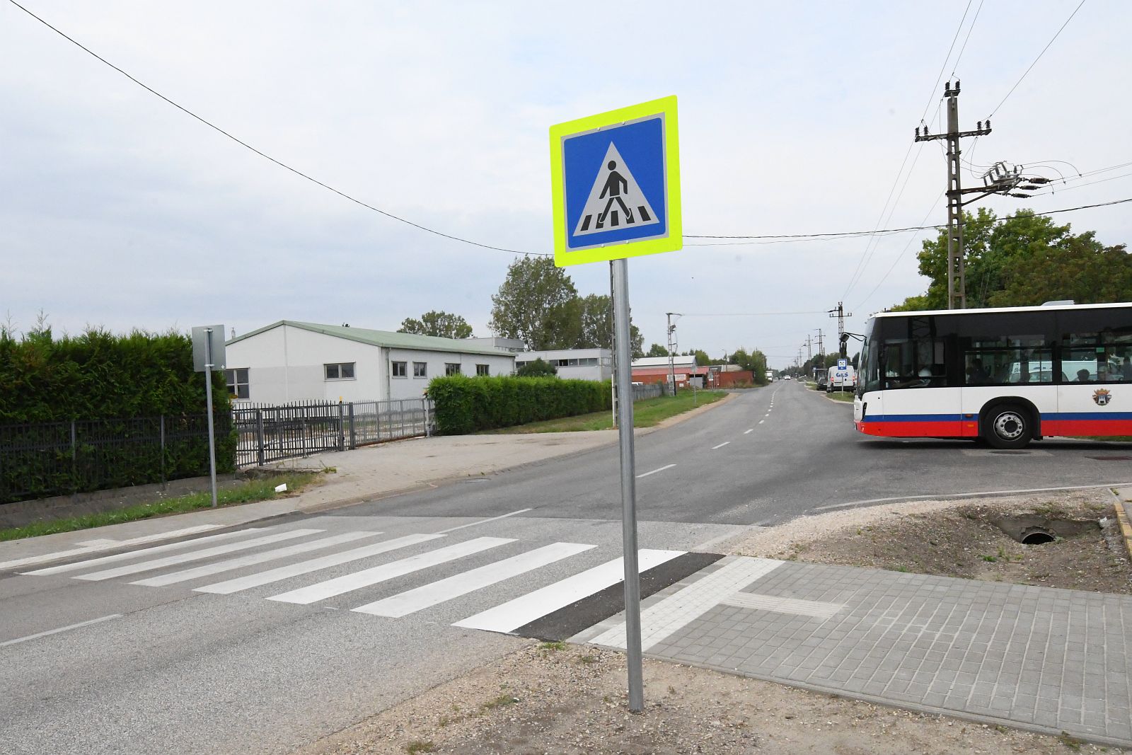 Új gyalogátkelő épült a Farkasvermi - Pityer kereszteződésben